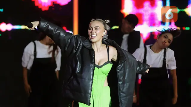 Agnez Mo di HUT SCTV 33 XtraOrdinary