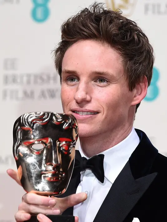 Film Danish Girl sendiri merupakan adaptasi kisah nyata dari novel karya David Ebershoff yang rilis tahun 2000 silam. (Bintang/EPA)