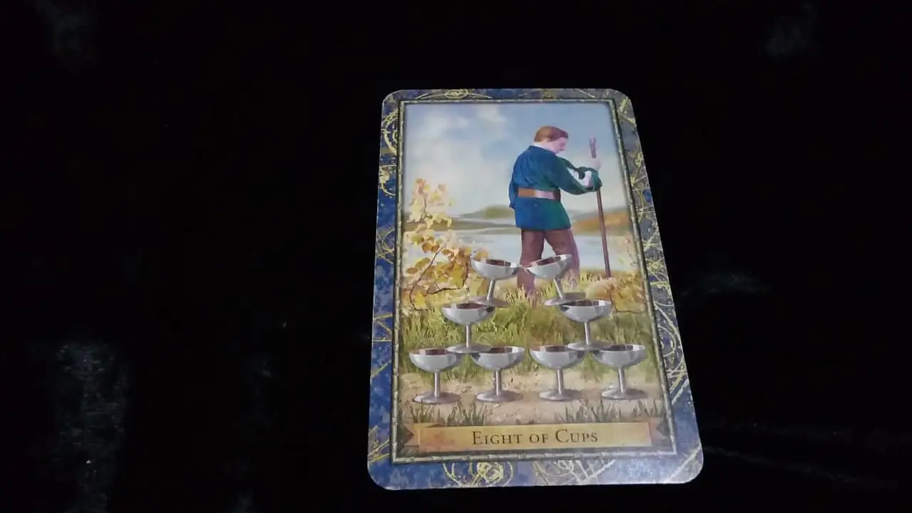 Eight of Cups, kartu dalam Tarot Hari Ini, Selasa, 17 Juli 2018. (Foto: Elisabet Kusumodewi)
