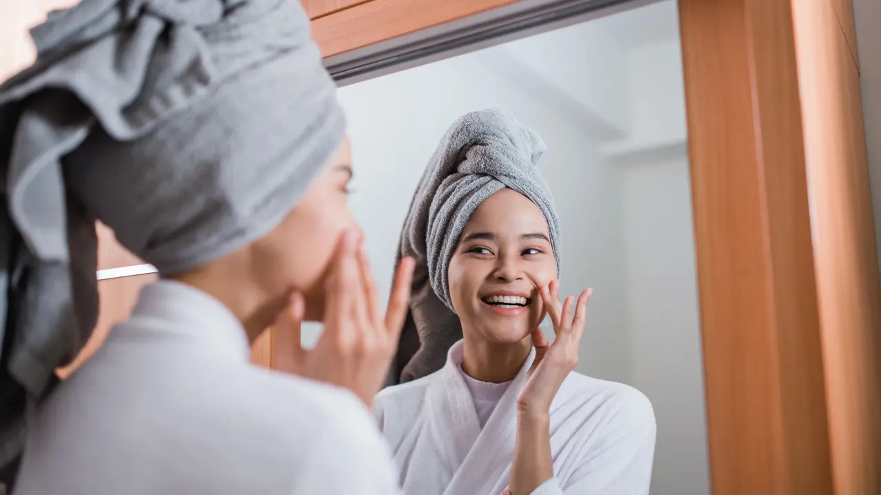 Panduan Lengkap Urutan Skincare Pagi dan Malam untuk Pemula, Biar Nggak Salah Layering
