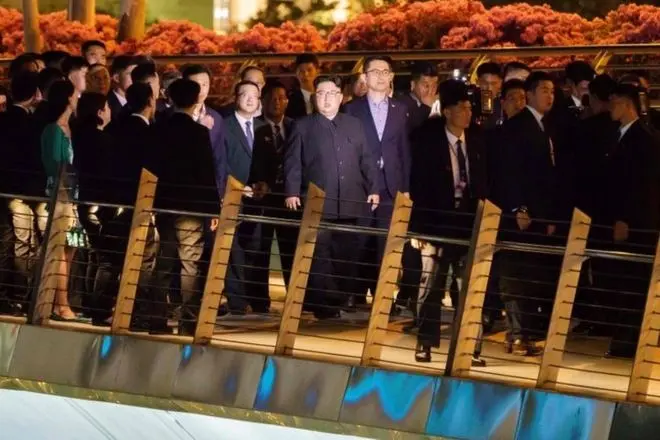 Kunjungan dadakan yang dilakukan oleh Kim Jong-un sontak membuat penduduk setempat kaget (AFP)