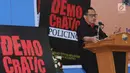 Kapolri, Jenderal Pol Tito Karnavian memberi kata pembuka peluncuran buku 'Democratic Policing' di Jakarta, Selasa (21/11). Diharapkan buku ini menjadi pegangan para pemikir Polri dan diterapkan di lapangan. (Liputan6.com/Helmi Fithriansyah)