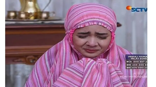 6 Potret Dianda Sabrina Berhijab, Pemeran Gina 'Dari Jendela SMP'