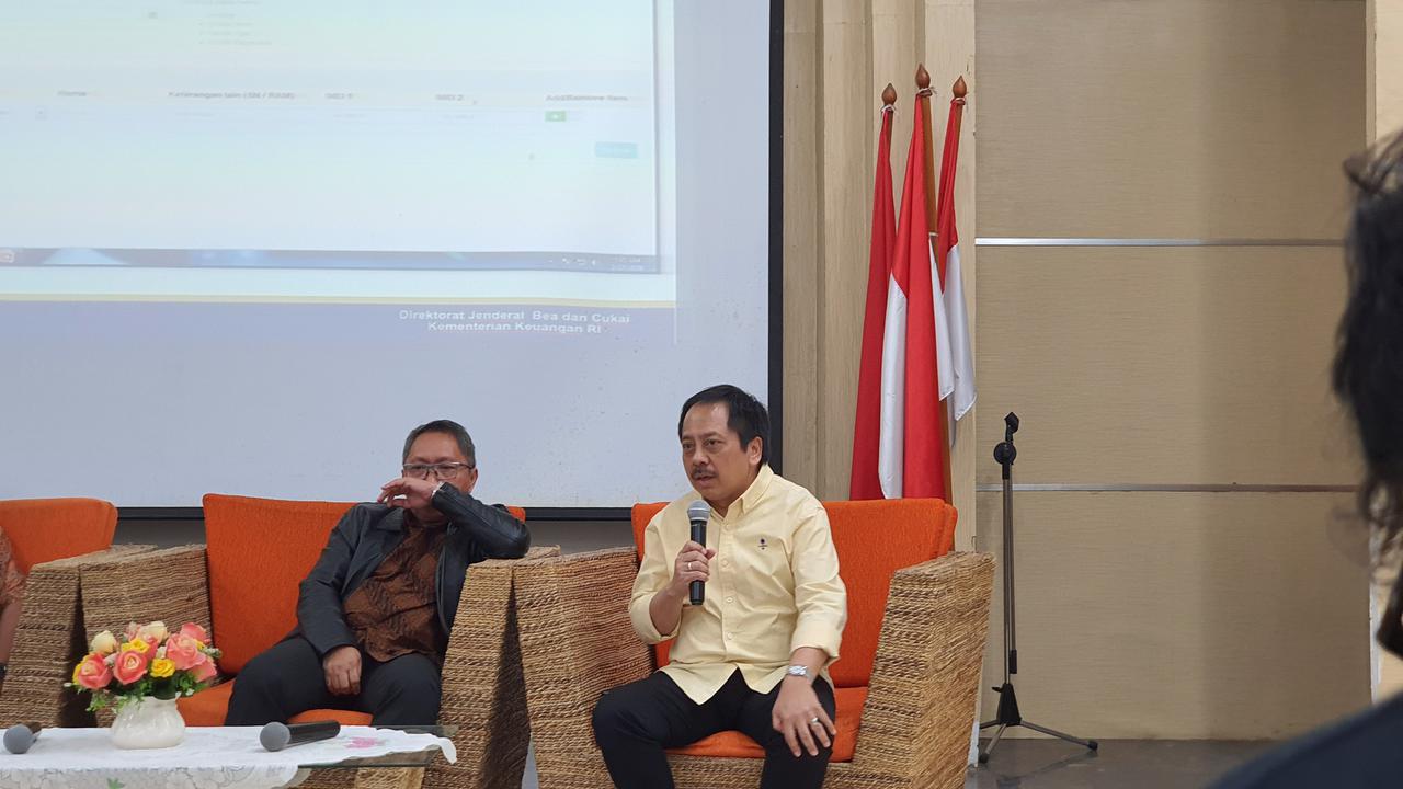 Wakil Ketua ATSI Merza Fachys menjelaskan mengenai pengadaan EIR dalam sistem pengendalian IMEI. Liputan6.con/Agustin Setyo W