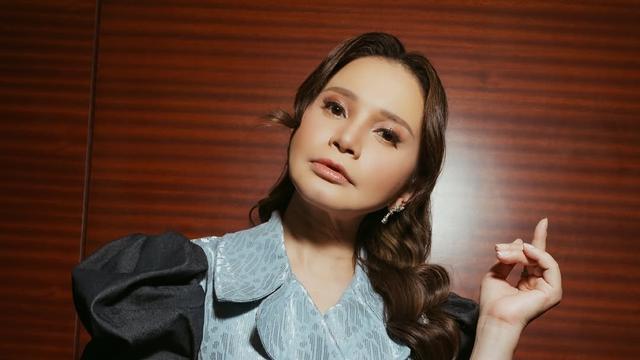 Lirik Lagu Tegar dari Rossa Karya Melly Goeslaw, Raih Nominasi Piala Citra Berkat Film Panggil Aku Ayah