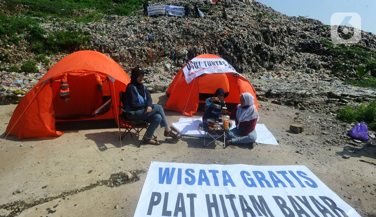 Namun, belum banyak yang dilakukan karena tarik-ulur rencana revitalisasi dan wacana pemindahan pembuangan sampah ke TPA Lulut-Nambo yang tak kunjung menemui titik terang. (merdeka.com/Arie Basuki)