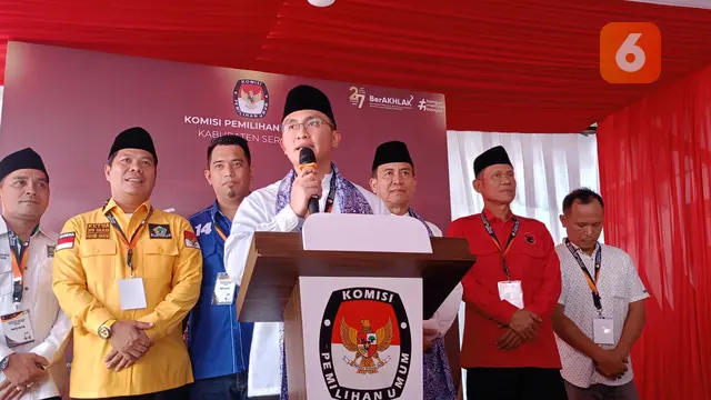 Andika Hazrumy dan Partai Koalisi Serang Maju. (Rabu, 28/08/2024). (Yandhi Deslatama/Liputan6.com).