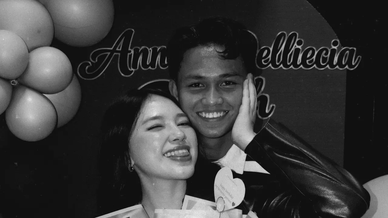Anneth Delliecia & Hokky Caraka - instagram.com/anneth.dlc