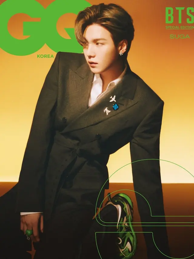 Suga Jadi Member BTS Paling Pintar Fashion, Intip Caranya Padu Padan Outfit