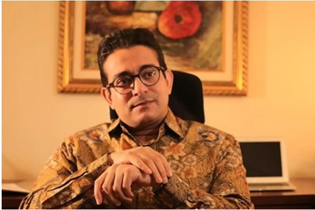 7 Potret Ismail Fajrie Alatas, Pria yang Resmi Jadi Tunangan Tsamara Amany
