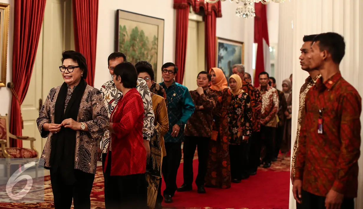 Sejumlah pejabat negara hadir Silaturahmi Idul Fitri 1437 H  di Istana Negara, Jakarta, Senin (11/7). (Liputan6.com/Faizal Fanani)