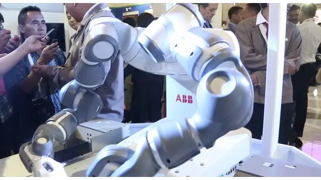 Robot YuMi Bakal Menggantikan Pekerjaan Manusia?