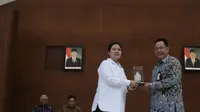 Menko PMK Puan Maharani di tengah forum Kegiatan Awal Mahasiswa Baru (KAMABA) di Universitas Indonesia Tahun 2019, Jumat (23/8/2019) siang di Balairung UI, Depok, Jawa Barat. (Dok Humas Kemenko PMK)