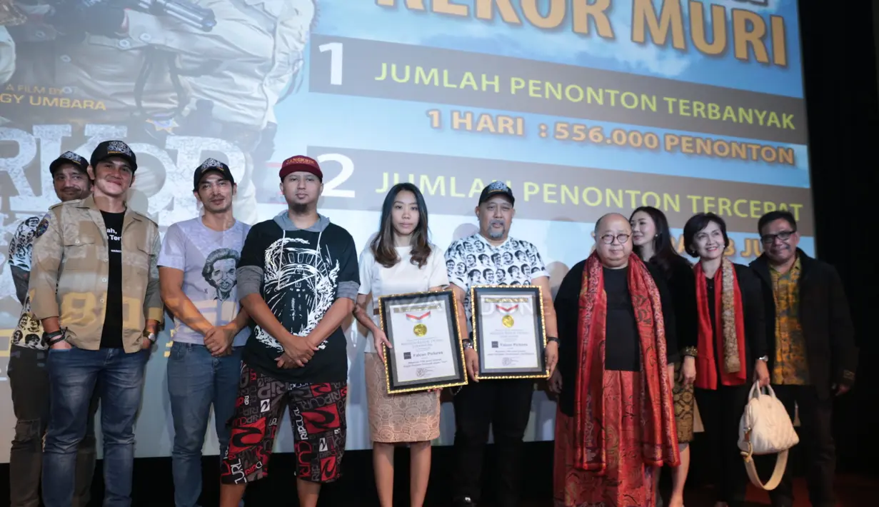 Film 'Warkop DKI Reborn: Jangkrik Boss! Part 1' mendapatkan rekor jumlah terbanyak. 1 hari ditonton hingga 556.000 penonton dan mendapatkan jumlah Penonton Tercepatnya, 1,23 juta. (Adrian Putra/Bintang.com)