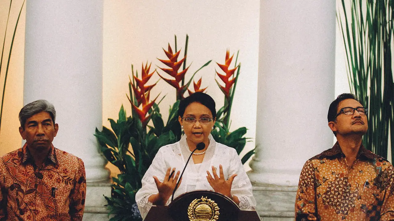 Gaya Tegas Menlu Retno Marsudi Paparkan Program Kerja