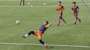 Kiper Persija Jakarta, Andritany Ardhiyasa, mengontrol bola saat latihan di Lapangan Aldiron, Jakarta, Senin (7/1). Sebanyak 29 pemain sudah bergabung dalam latihan perdana tersebut. (Bola.com/M Iqbal Ichsan)