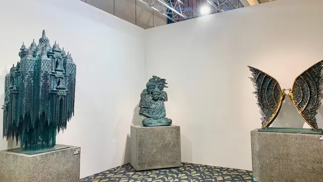 Resmi Digelar, Art Moments Jakarta Hadirkan 40 Galeri Seni