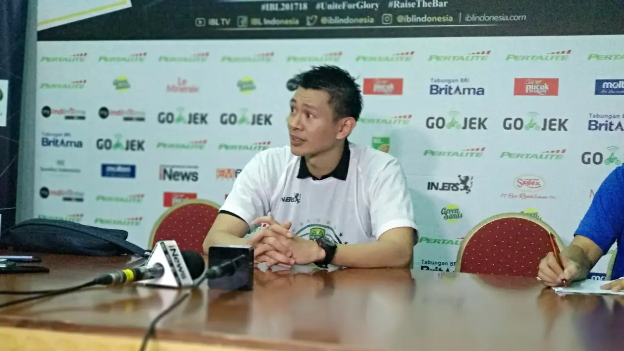 Pelatih Satria Muda