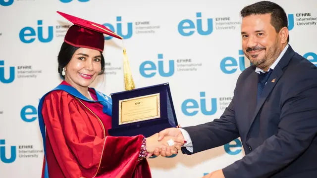 [Bintang] Deby Vinski