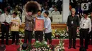 Prabowo Subianto dan Gibran Rakabuming Raka diusung oleh Partai Gerakan Indonesia Raya (Gerindra), Partai Golongan Karya (Golkar), Partai Amanat Nasional (PAN), Partai Demokrat, Partai Bulan Bintang (PBB), Partai Gelombang Rakyat Indonesia (Gelora), Partai Garda Republik Indonesia (Garuda), dan Partai Solidaritas Indonesia (PSI), serta Partai Rakyat Adil Makmur (Prima). (Liputan6.com/Faizal Fanani)