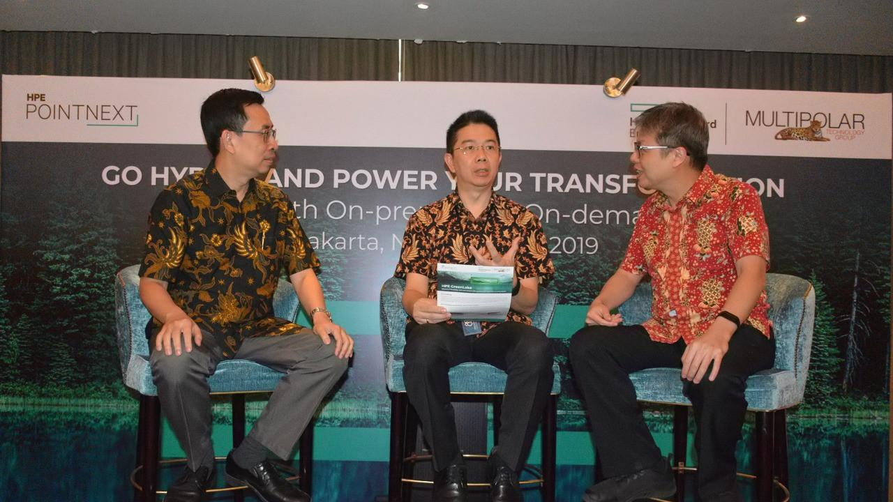 Seminar 'Go Hybrid and Power Your Transformation – with Both On-Premises and On-Demand IT'