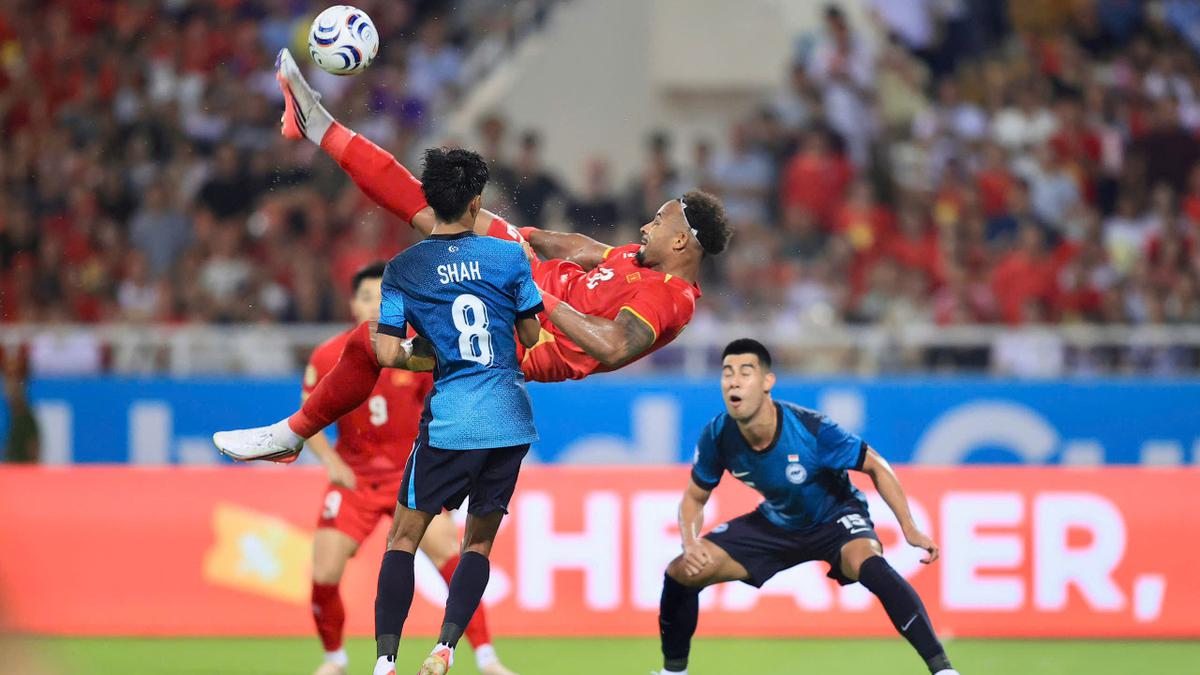 Frustrasi Ditahan Singapura, Pelatih Vietnam Akui Pemainnya Tertekan dan Kelelahan Jelang Duel Panas Melawan Timnas Indonesia
