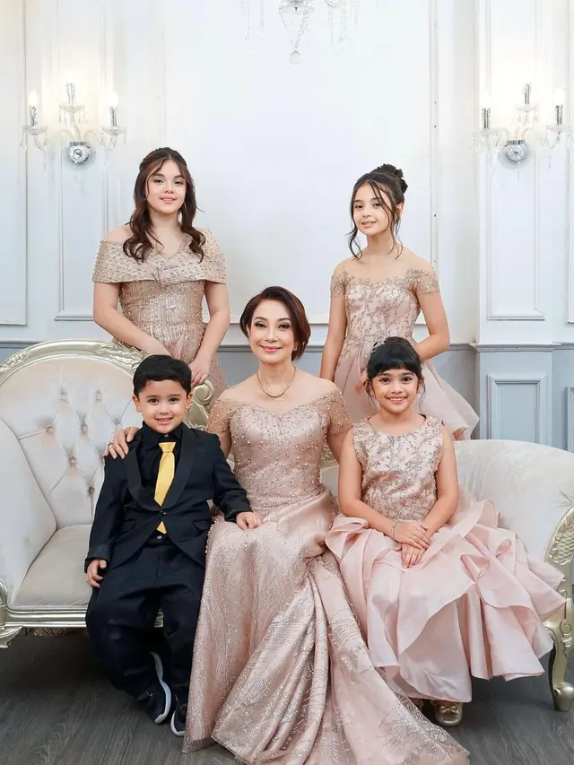 Ibunda Reisa Broto Asmoro (Instagram/reisabrotoasmoro)