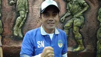 Seto Nurdiyantoro resmi kembali melatih PSIM Yogyakarta. (Bola.com/Vincentius Atmaja)