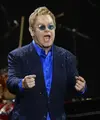 Elton John telah mengungkapkan penyesalannya karena tidak memiliki anak perempuan. Pelantun ‘Can You Feel The Love Tonight’ ini juga mengungkap jika ia siap untuk menghentikan tur sehingga bisa bersama kedua putranya. (Bintang/EPA)