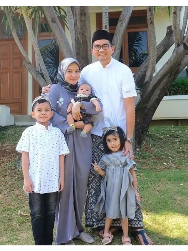Selebriti yang Vakum dan Fokus Bersama Keluarga