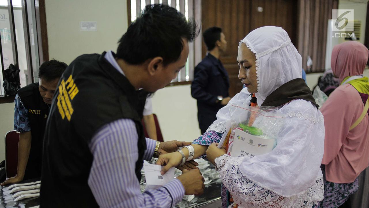 Pengecekan Kelengkapan Administrasi Calon Jemaah Haji