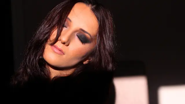 ilustrasi Tren makeup 2021/umtcnsvgl/shutterstock