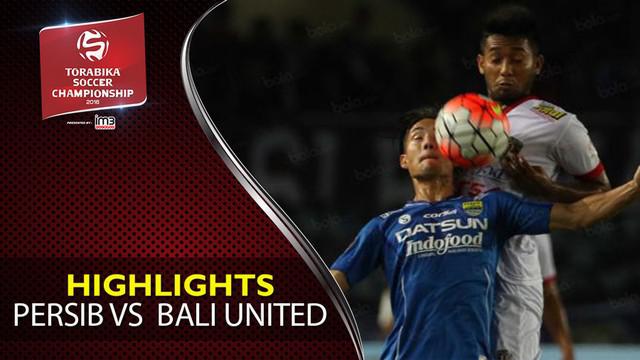 Video highlights Torabika Soccer Championship 2016 antara Persib Bandung melawan Bali United yang berakhir dengan skor 2-0 di Stadion Si Jalak Harupat, Bandung pada hari Sabtu (14/5/2016).