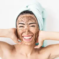 ilustrasi masker wajah/AlessandroBiascioli/Shutterstock