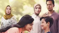Titi Kamal didapuk sebagai Aqillah, karakter utama Air Mata di Ujung Sajadah. Aktingnya diadu dengan Fedi Nuril, Citra Kirana, Tutie Kirana dan Jenny Rachman. (Foto: Dok. Beehave Pictures dan MBK Productions)