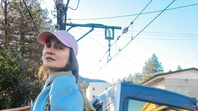 Menawan, Intip Pesona Luna Maya Tampil Tanpa Makeup saat Berlibur di Jepang