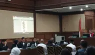 Jaksa Tampilkan Barbuk USD 4 Ribu di Sidang Kuota Haji