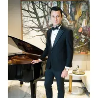 Akun Instagram Christian Sugiono digeruduk netizen setelah isu selingkuh dengan pelakor viral di medsos. Suami Titi Kamal kepergok hapus komentar warganet. (Foto: Dok. Instagram @csugiono)