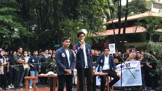 Disebut Netizen Mirip Siwon, Ini 5 Potret Dheatantra Dimas Wapresma Trisakti