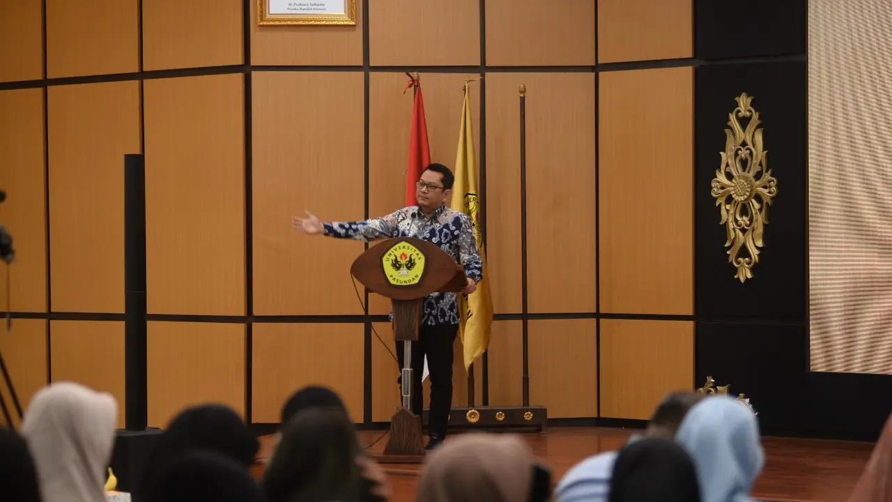 Ketua KPID Jawa Barat, Adiyana Slamet.