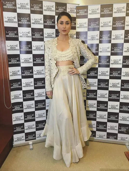 Menurut Purohit, keputusan Kareena untuk melakukan pilates dan yoga adalah keputusan yang sempurna. (Foto: instagram.com/therealkareenakapoor)