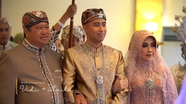 Sah, Ini 7 Potret Pernikahan Vidi Aldiano dan Sheila Dara Aisha