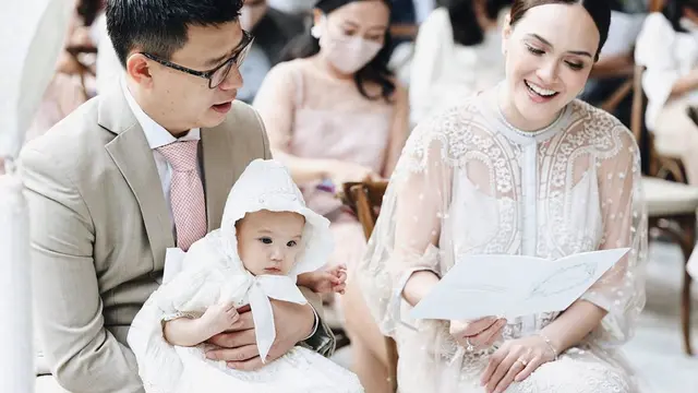 7 Momen Anak Shandy Aulia Dibaptis, Penuh Kebahagiaan Sekaligus Haru