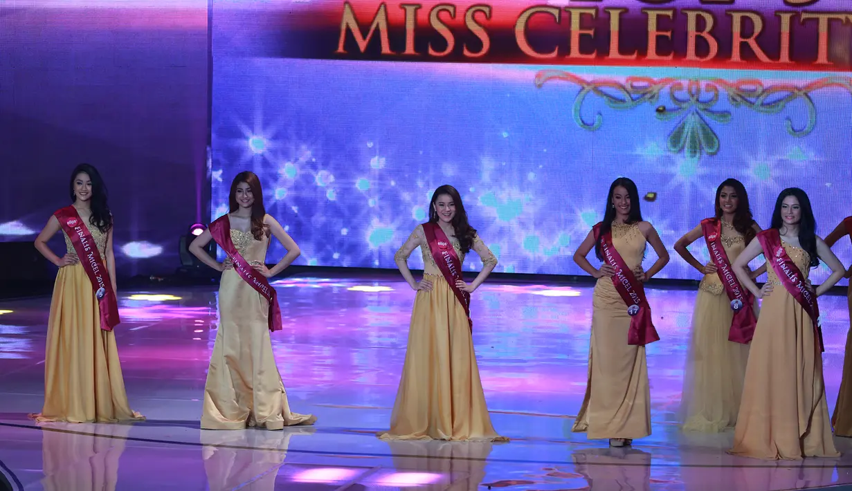 Lima nama yang berhasil menjadi Top 5 Ajang pencarian bakat Miss Celebrity 2015 yaitu Sella dari Bandung, Nina dari Jakarta, Dini dari Medan, Mawar dari Medan dan Yuriko Septiani Zahra dari Jakarta. (Deki Prayoga/Bintang.com)