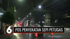PPKM Darurat diperpanjang hingga 25 Juli 2021, penyekatan di pos PPKM di Jakarta masih diterapkan. Namun sejumlah pengendara dapat dengan leluasa menerobos penyekatan tanpa penjagaan petugas.