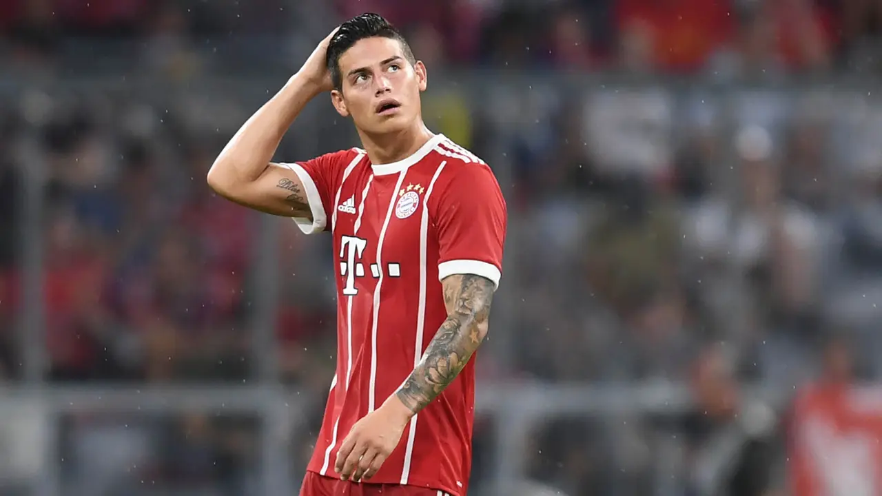 Gelandang Bayern Munchen, James Rodriguez, terkena cedera hamstring pada partisipasi Audi Cup 2017.