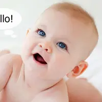Lucunyaaa... Baru 10 bulan, bayi ini sudah bisa ucapkan "Hello". Kebetulan?