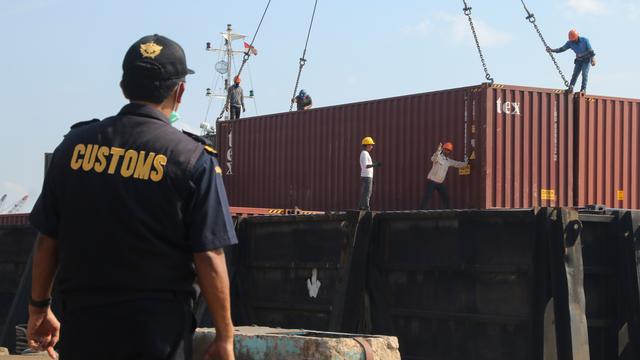 Reeskpor Sampah Plastik Limbah B3