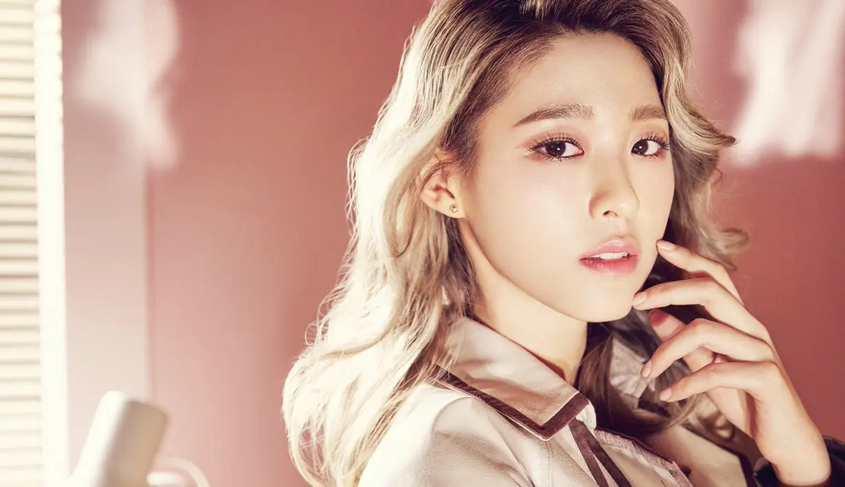 Tak tinggal diam, gadis cantik ini pun memutuskan untuk melaporkan tindakan itu ke pihak yang berwajib. Sebuah laporan menyebutkan jika foto bugil yang tersebar itu bukan foto Seolhyun. (Foto: soompi.com)