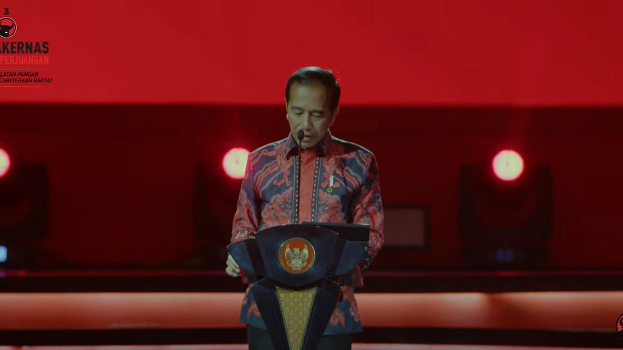 Presiden Joko Widodo (Jokowi) meminta bakal calon presiden Ganjar Pranowo untuk segera mempersiapkan rencana kerja soal kedaulatan pangan.